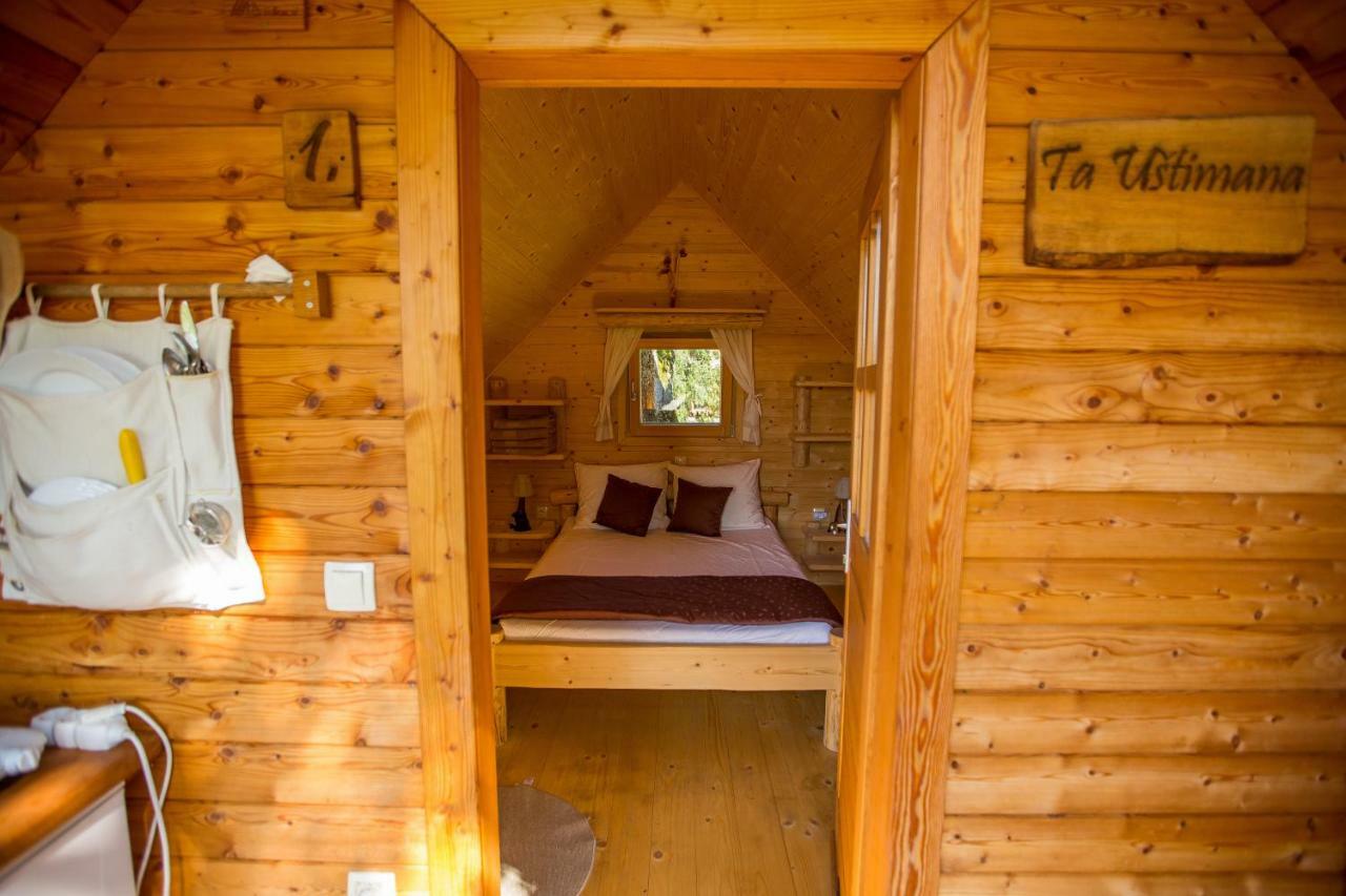 Glamping Organic Farm Slibar Villa Trzic Ngoại thất bức ảnh